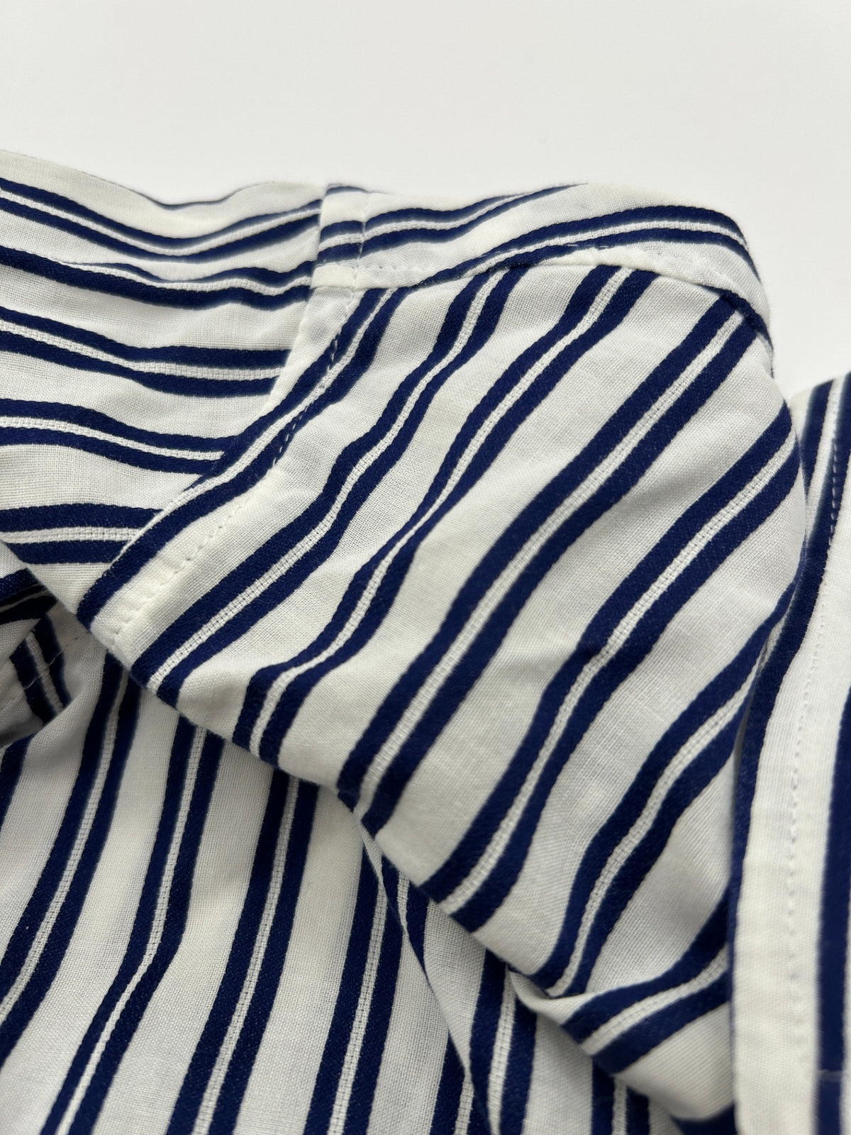Banana Republic S White with navy blue stripes