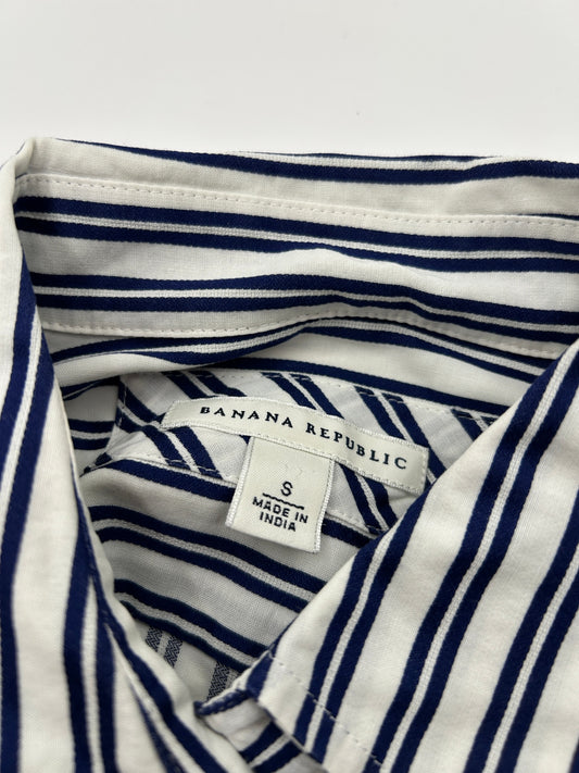 Banana Republic S White with navy blue stripes