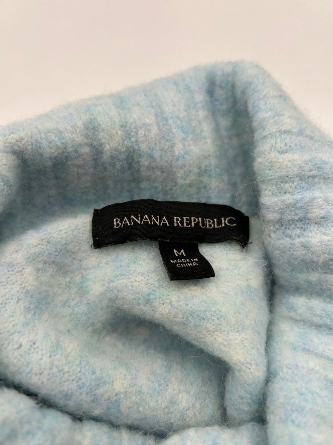 Banana Republic Sweater M Light Blue