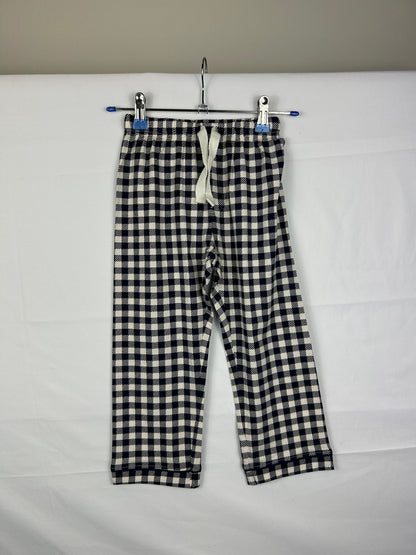 A Pajamas Black and White 98-104