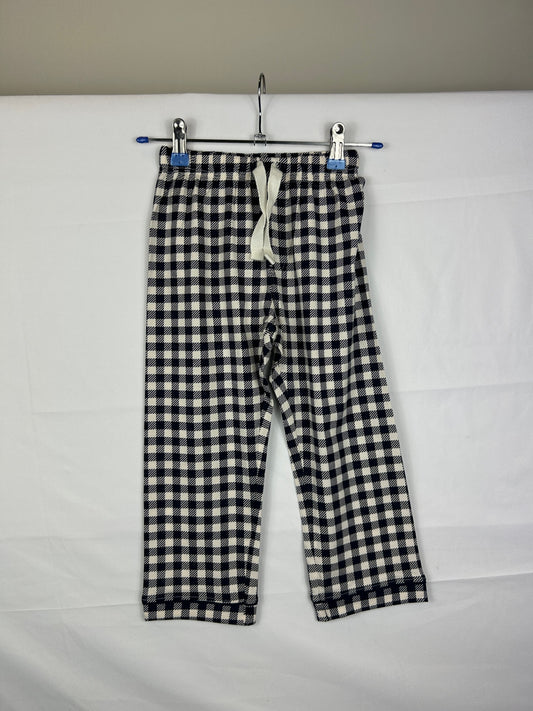 A Pajamas Black and White 98-104