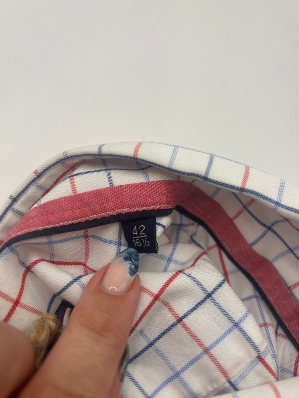 Tommy Hilfiger Shirt 42 16 1/2 White with red and blue checkered pattern