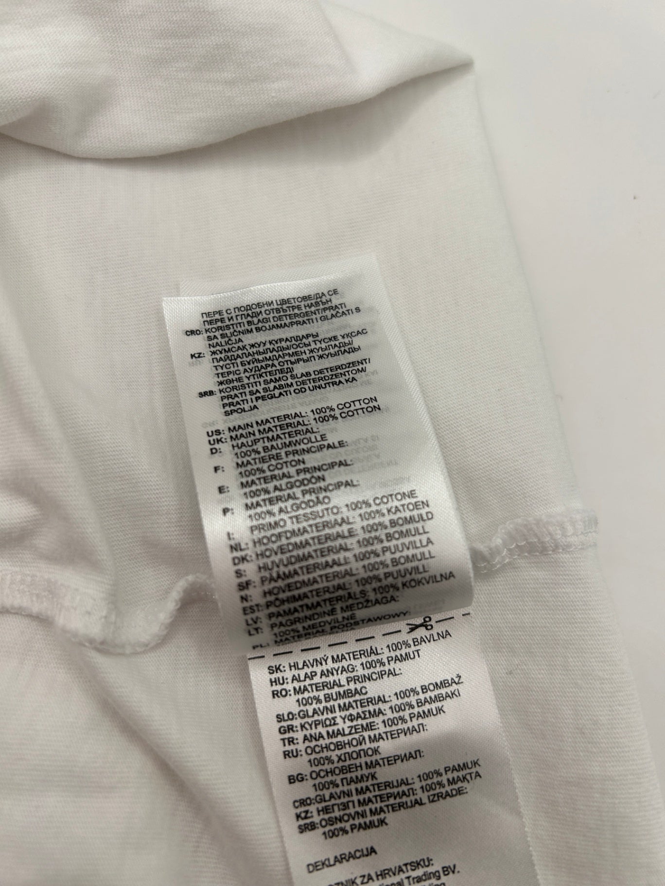 adidas T-Shirt S White