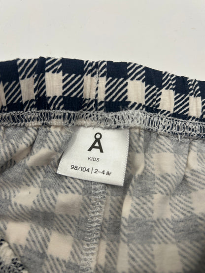 A Pyjamas Black and White 98-104
