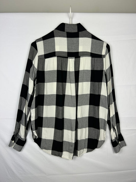 H&M Shirt 36 Black, White and Gray