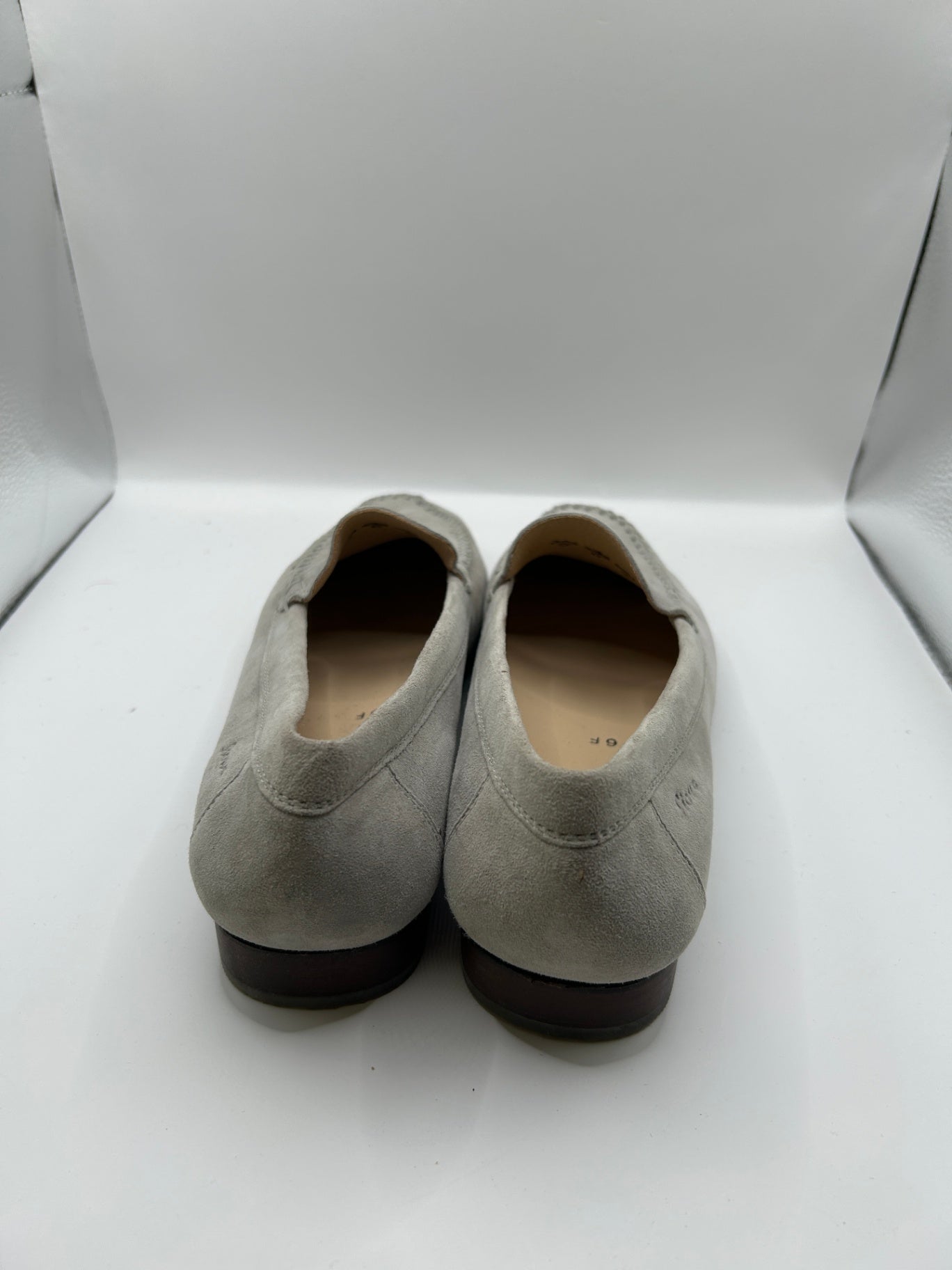 Shoem Loafers 6 F Beige