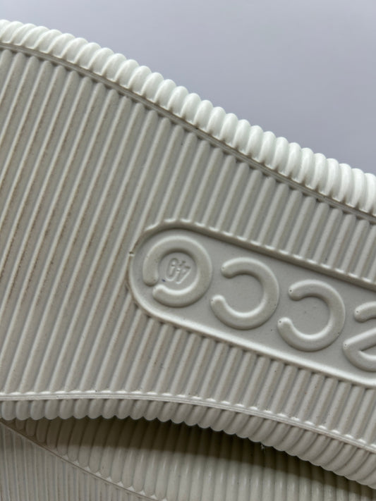 ECCO Sneakers 40 Cream and Blue