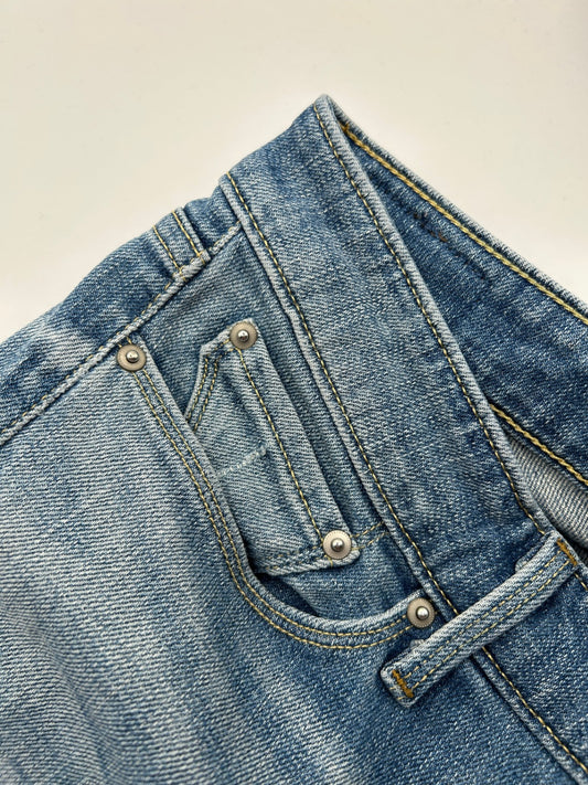 Levi Jeans W26 L32 Light blue