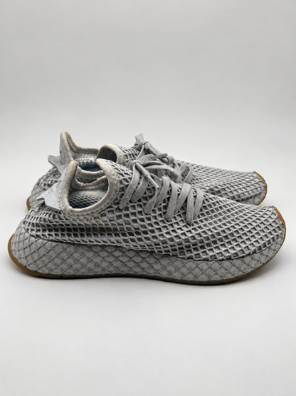 Adidas Sneakers 4.5 US Gray