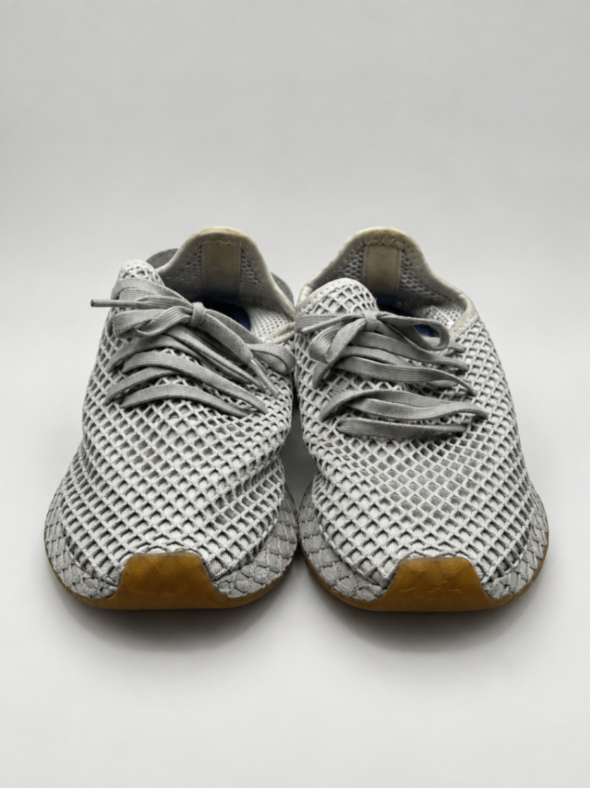 Adidas Sneakers 4.5 US Gray