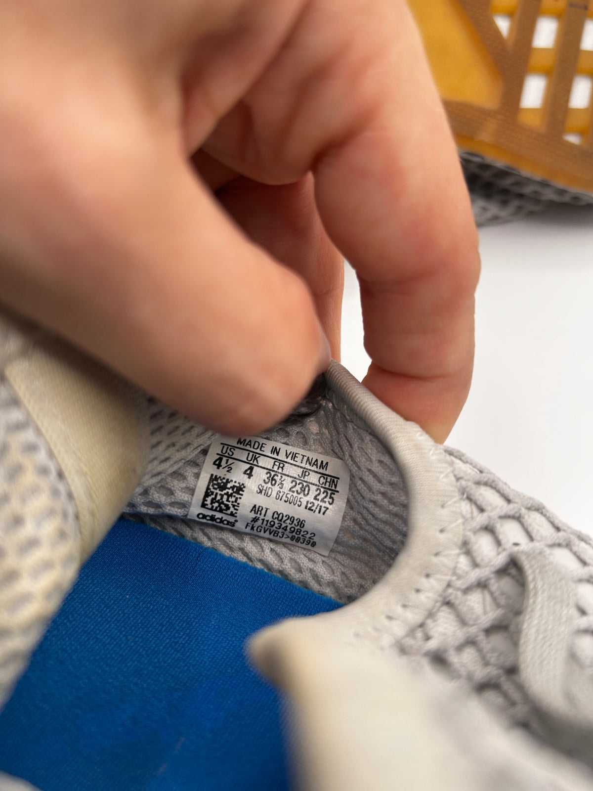 Adidas Sneakers 4.5 US Gray