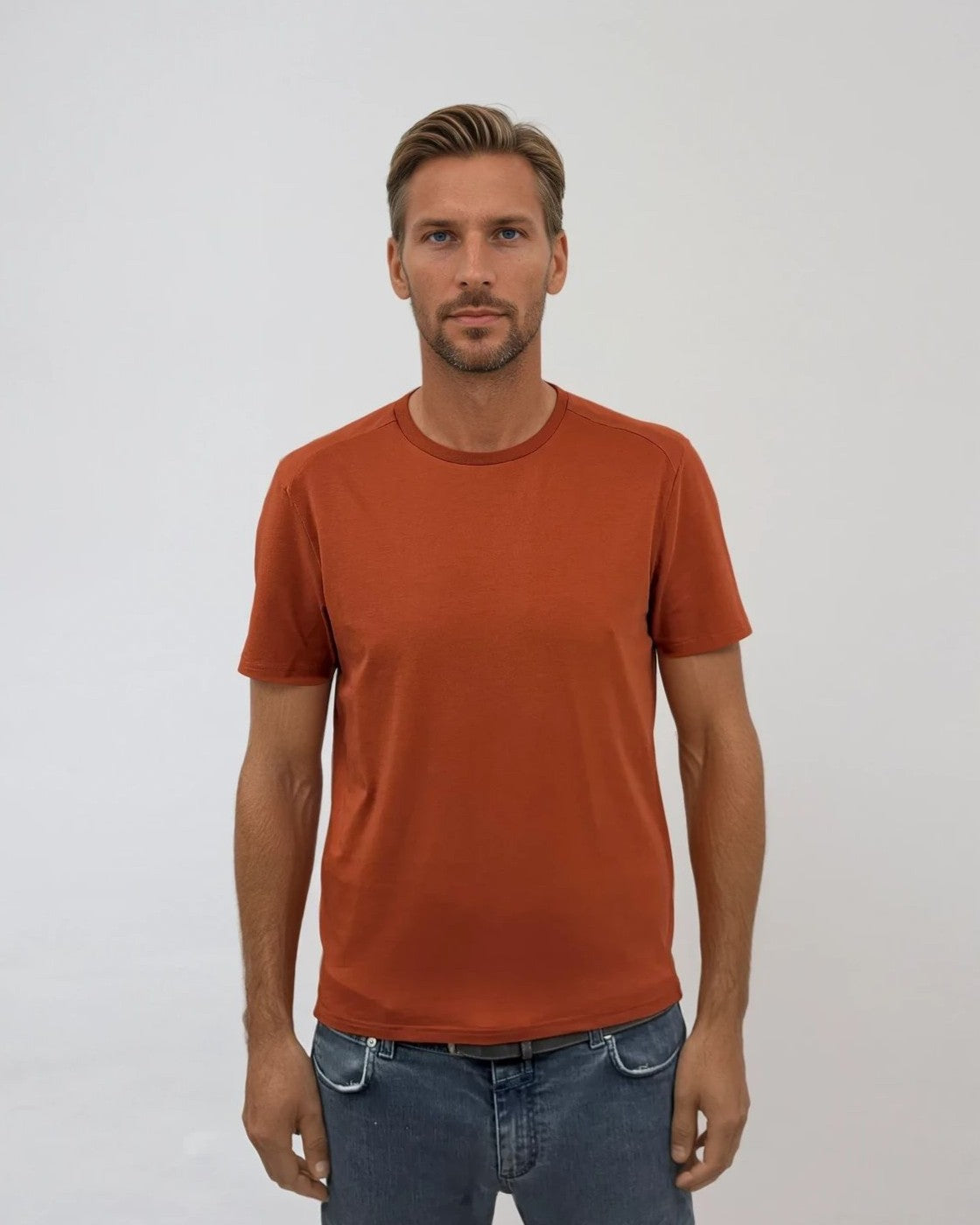 Circlo Signature T-Shirt - Premium Cotton Blend